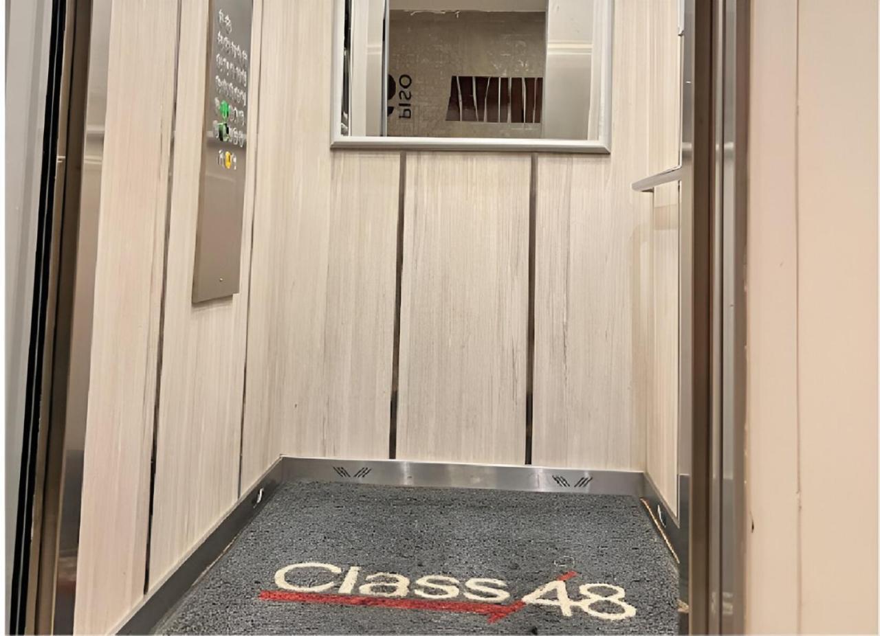 Class 48, Sabaneta Exterior foto